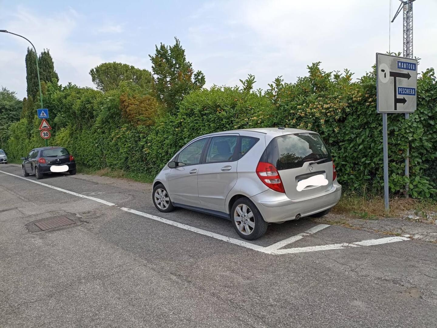 Appartamento Vicino Lago Di Garda, Peschiera, Gardaland Ponti sul Mincio Luaran gambar